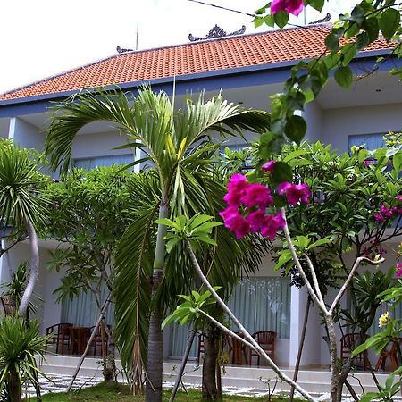 Ropik & Alik Home Stay Uluwatu Esterno foto